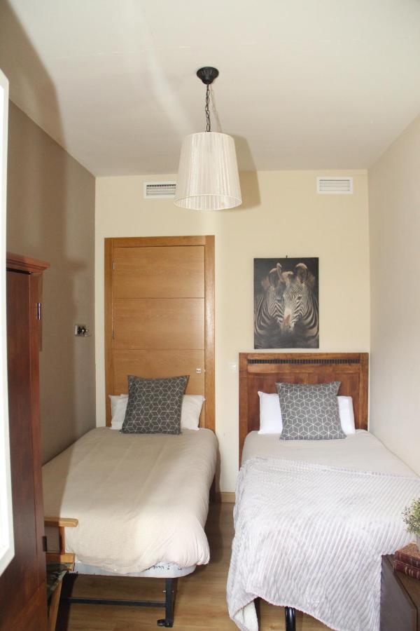 Apartamentos Alcazar De Баэса Экстерьер фото